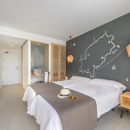 Hotel Vibra Cala Tarida-3sup 3*