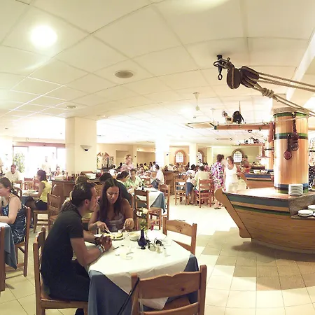 Hotel Vibra Cala Tarida-3sup